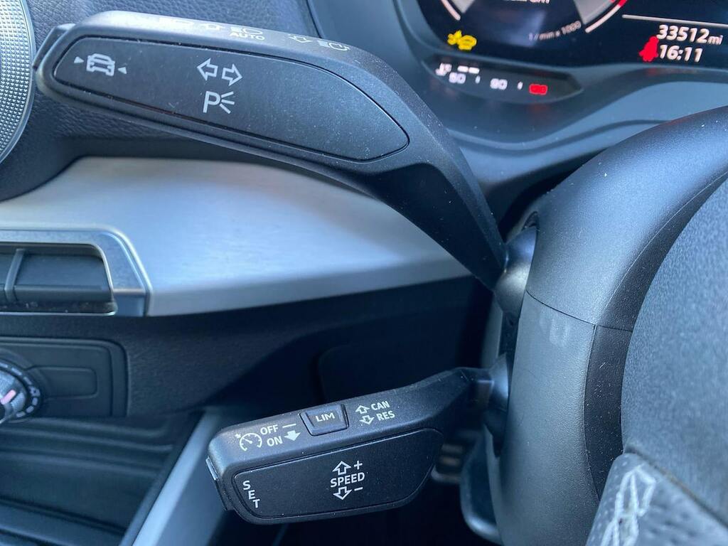 Audi Q2 35 Tfsi Sport S Tronic Grey #28