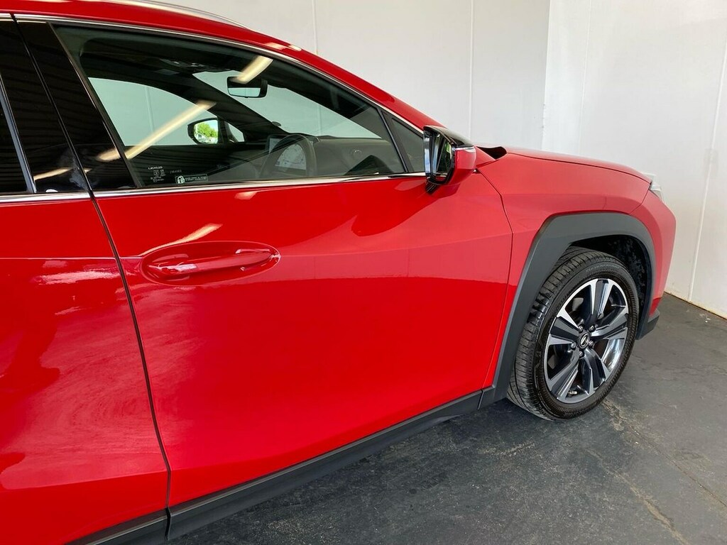 Lexus UX 2.0 300H Takumi E-cvt Euro 6 Ss White #37