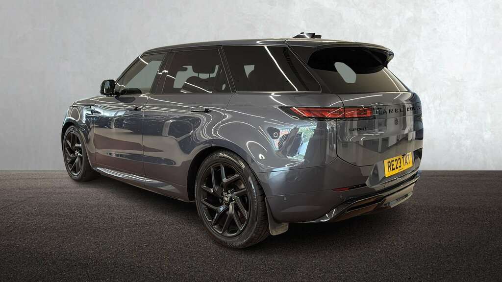 Land Rover Range Rover Sport 3.0 D300 Dynamic Se Blue #2