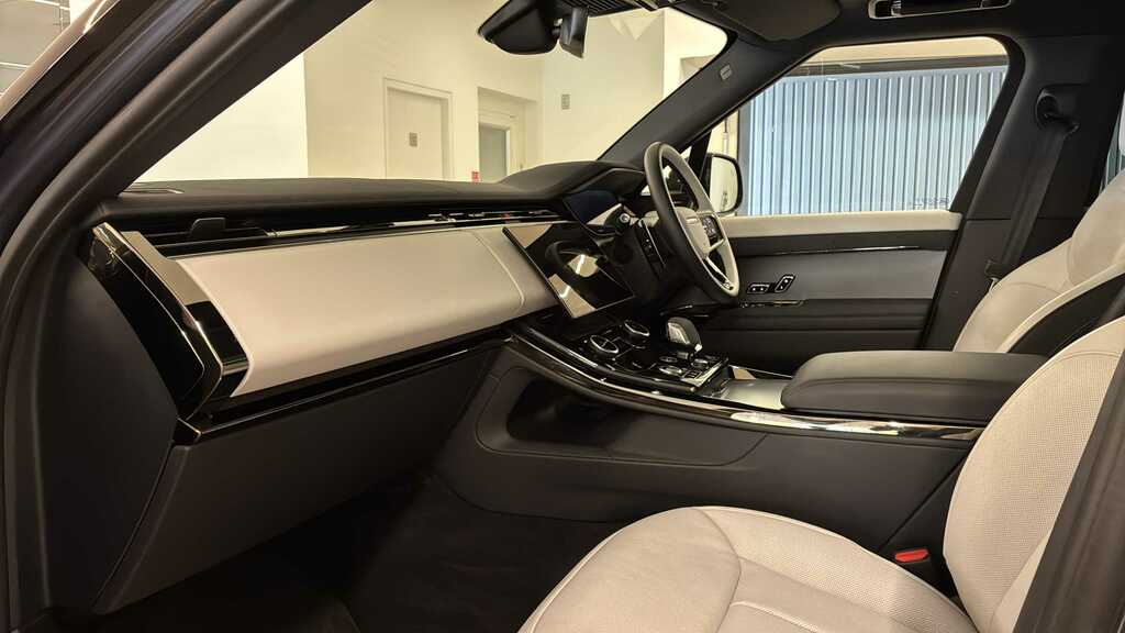 Land Rover Range Rover Sport 3.0 D300 Dynamic Se Blue #3
