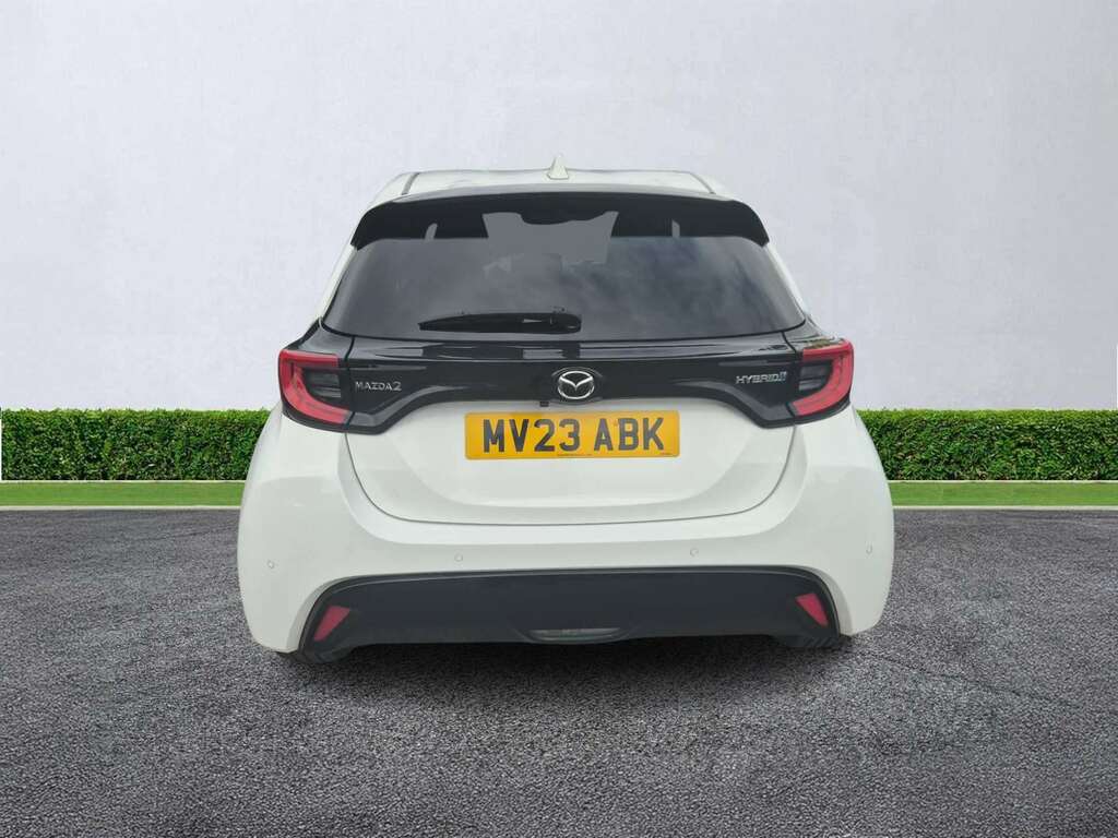 Mazda 2 1.5I Hybrid Select Cvt White #4