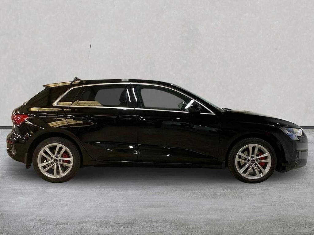 Audi A3 1.4 Tfsie 40 Sport Sportback Plug-in Hy Black #3