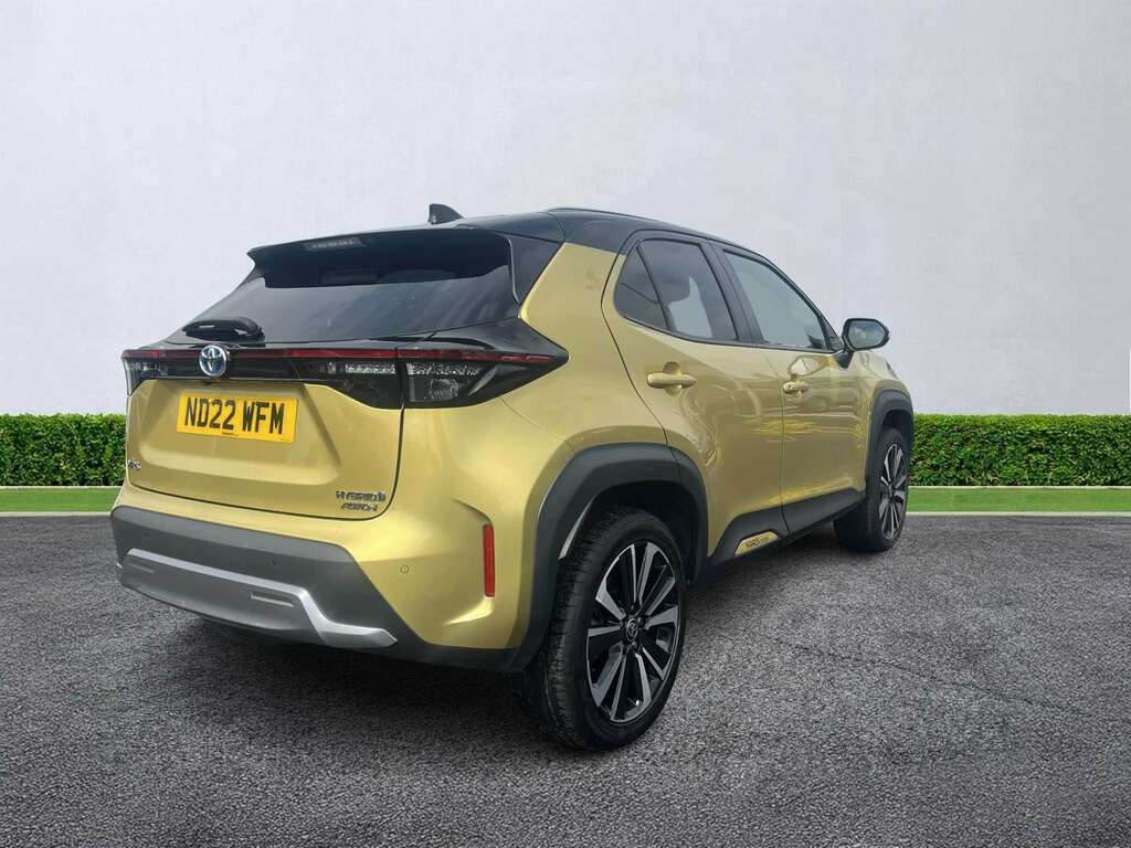Toyota Yaris Cross Dynamic Blue #17