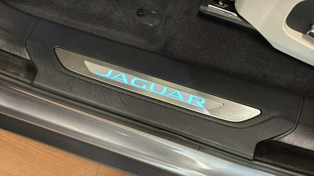 Jaguar F-Pace 3.0 D300 Mhev Sport Suv Awd Euro 6 Grey #34