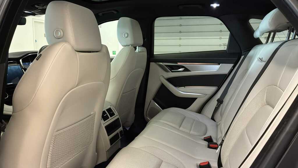 Jaguar F-Pace 2.0 D200 R-dynamic Se Awd Grey #4