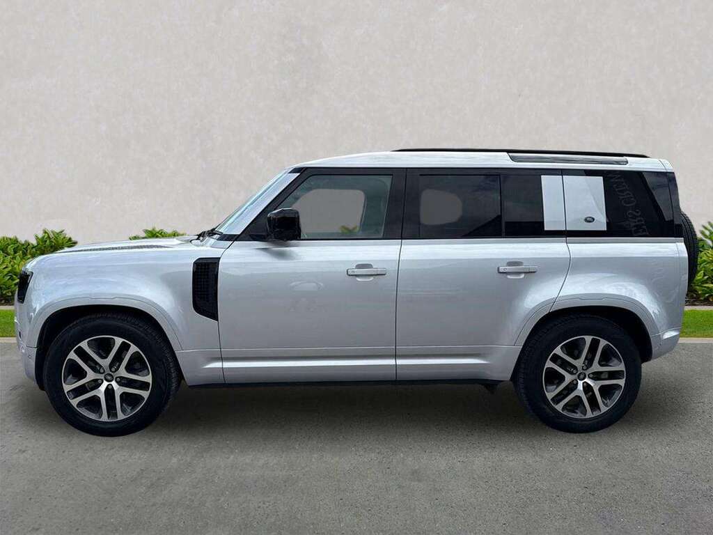 Land Rover Defender 110 3.0 D250 Hse 110 Green #19