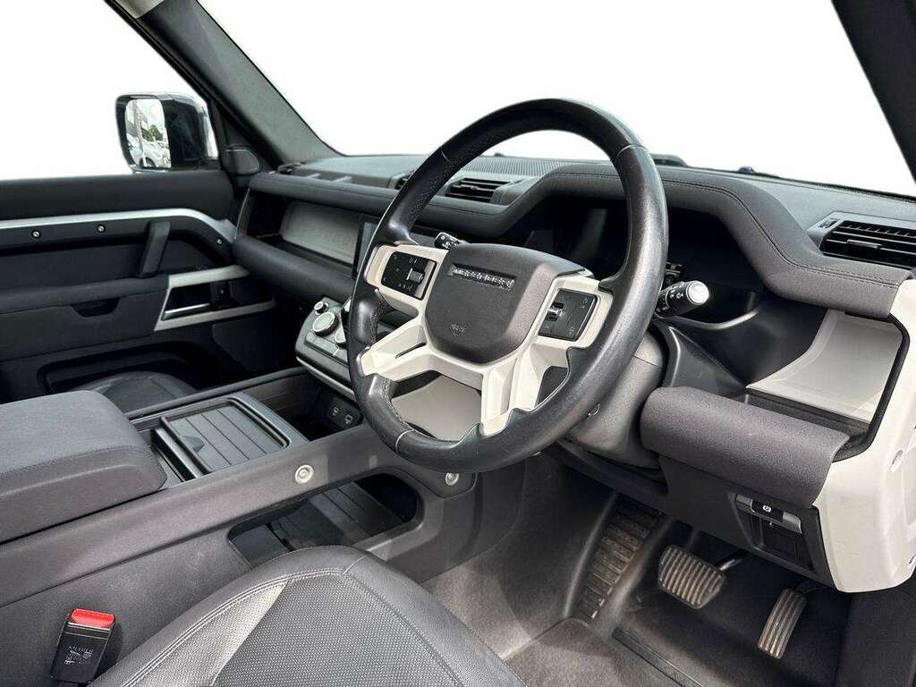 Land Rover Defender 110 3.0 D250 Hse 110 Green #15