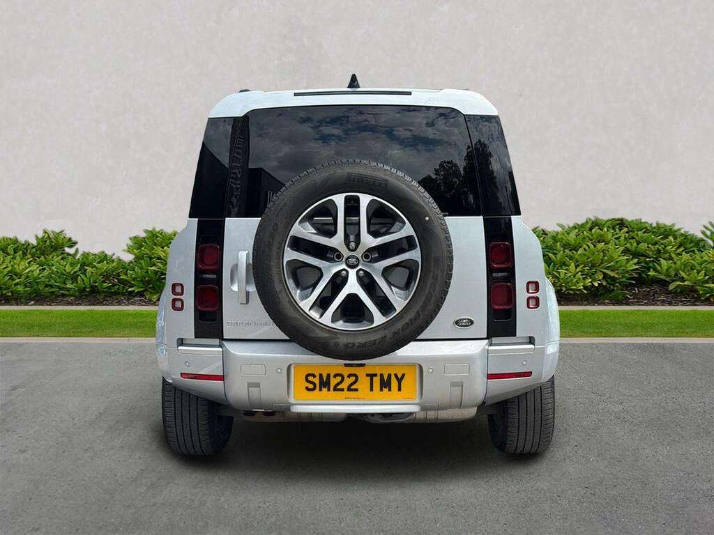 Land Rover Defender 110 3.0 D250 Xs Edition 110 Silver #4