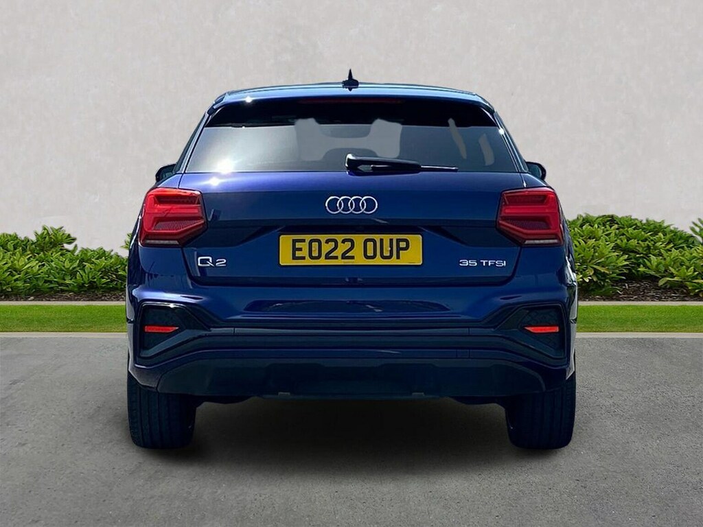 Audi Q2 1.5 Tfsi Cod 35 Black Edition Suv S Tro Blue #4