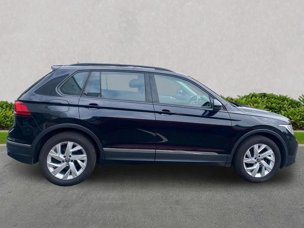 Volkswagen Tiguan 1.5 Tsi Life Suv Euro 6 Ss 1 Black #3