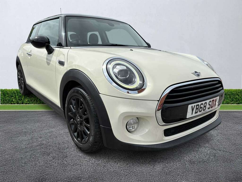 Mini Hatch 1.5 Cooper Classic Ii White