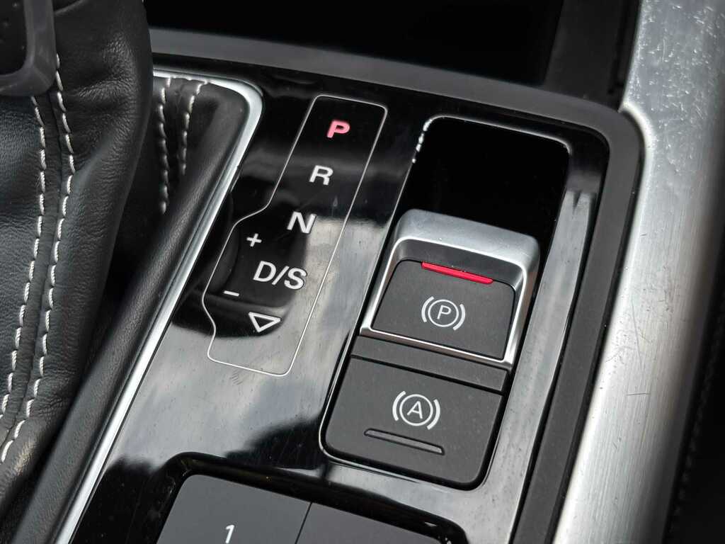 Audi A6 Saloon 2.0 Tdi Ultra S Line Saloon Grey #40