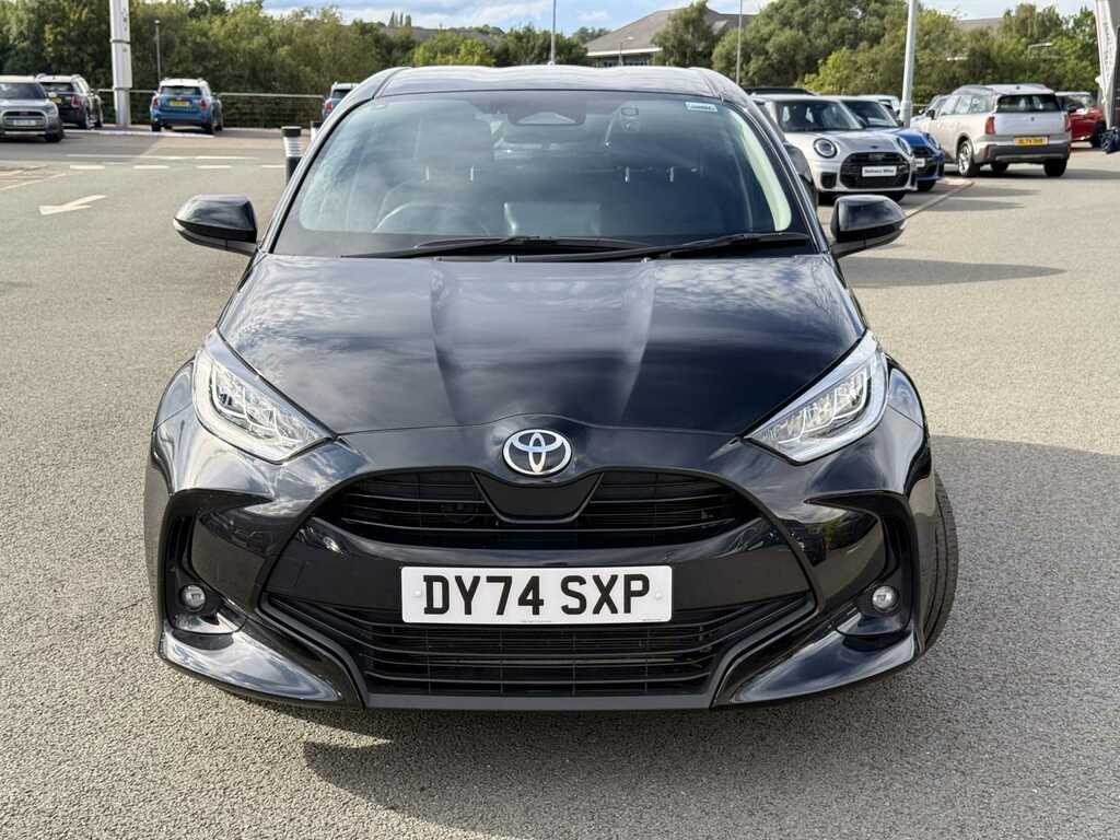 Toyota Yaris 1.5 Hybrid Design Cvt DY74SXP Black #4