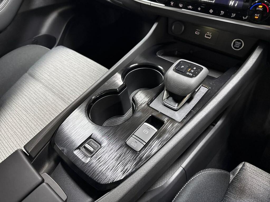 Nissan X-Trail N-connecta Silver #13