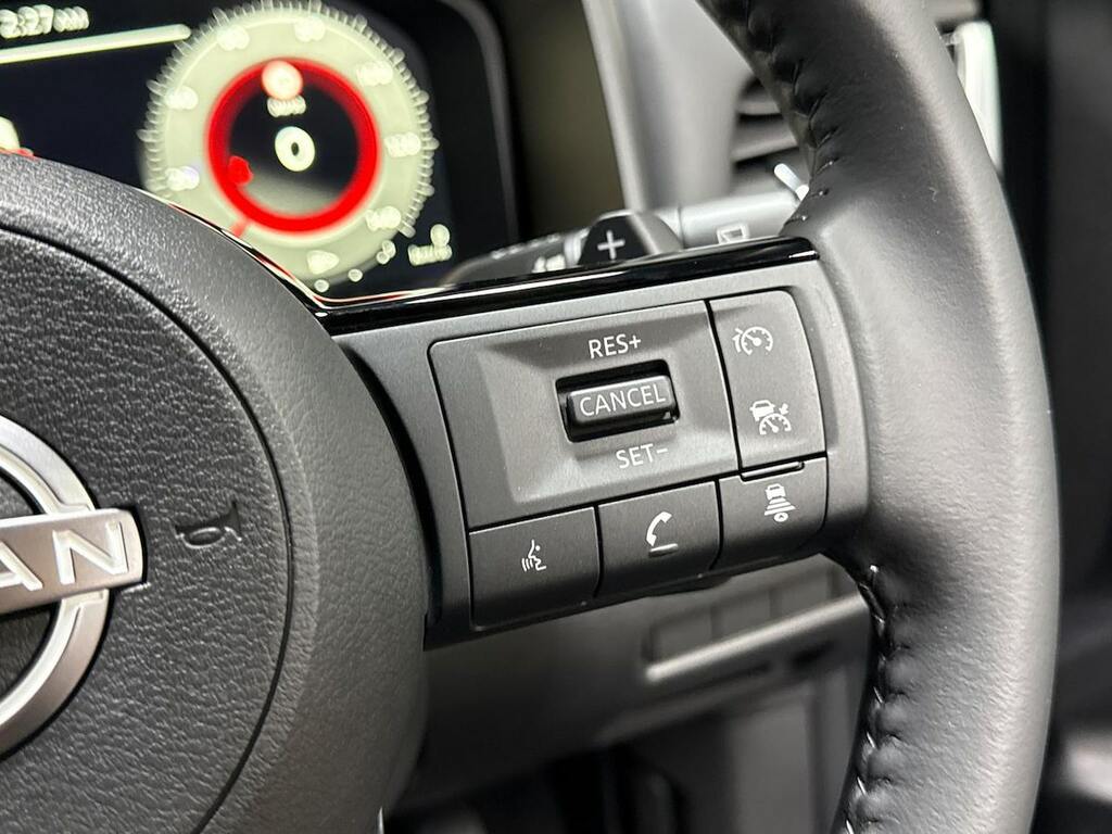 Nissan X-Trail N-connecta Silver #24