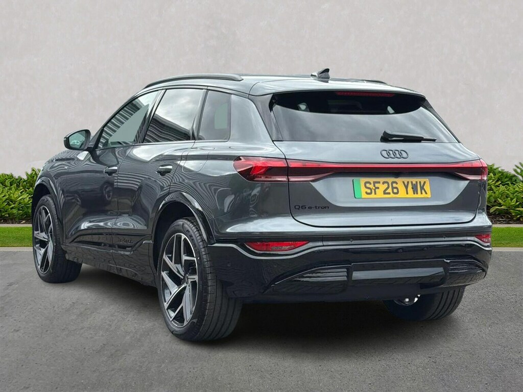 Audi Q6 E-Tron 225Kw Performance 100Kwh Black Edition Grey #2