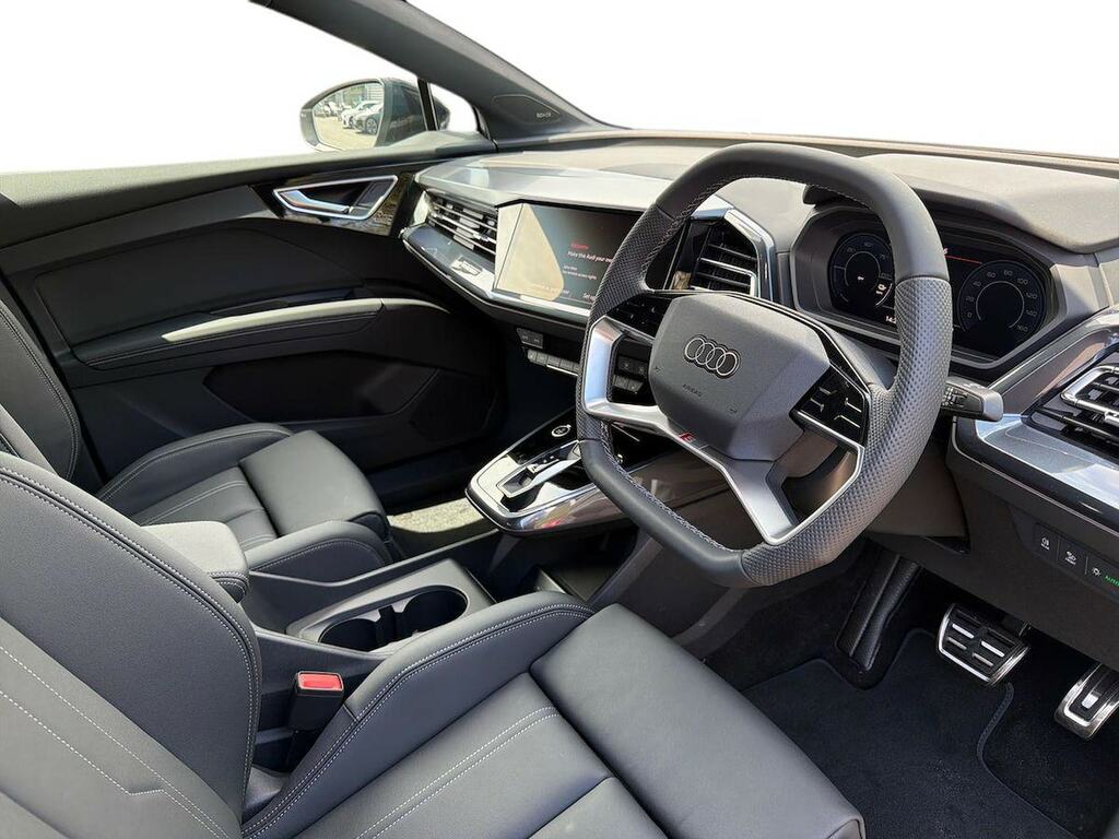 Audi Q4 E Tron Audi Q4 E-tron Estate 210Kw 45 82Kwh S Line Au Silver #15