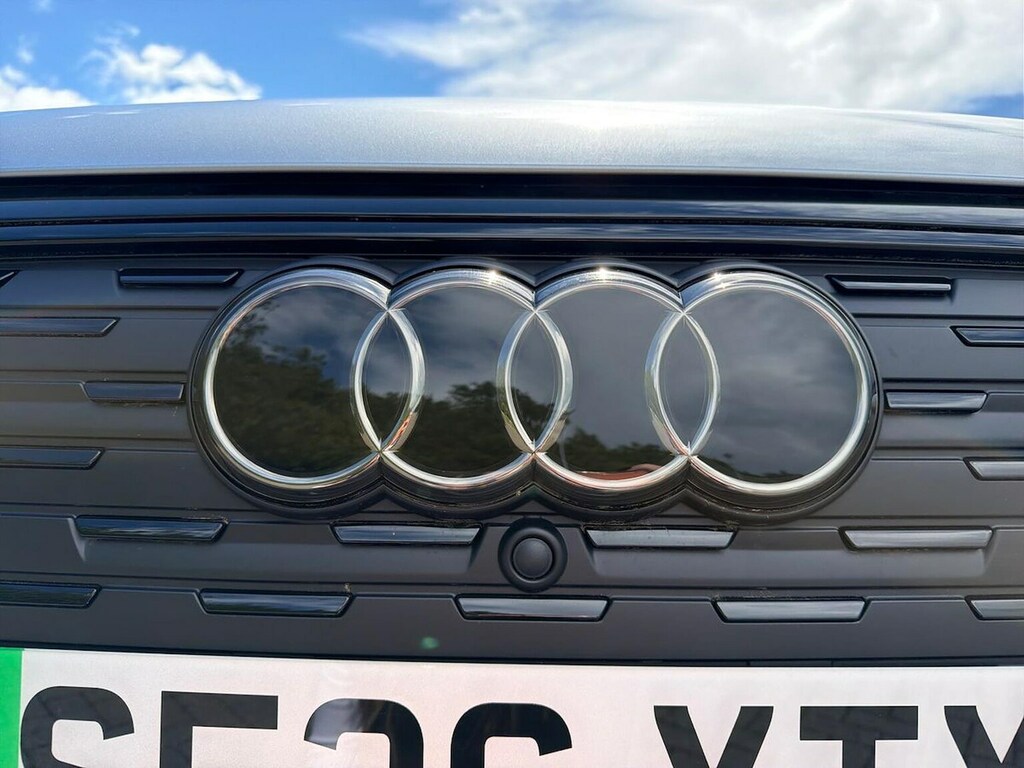 Audi Q4 E Tron Audi Q4 E-tron Estate 210Kw 45 82Kwh S Line Au Silver #33