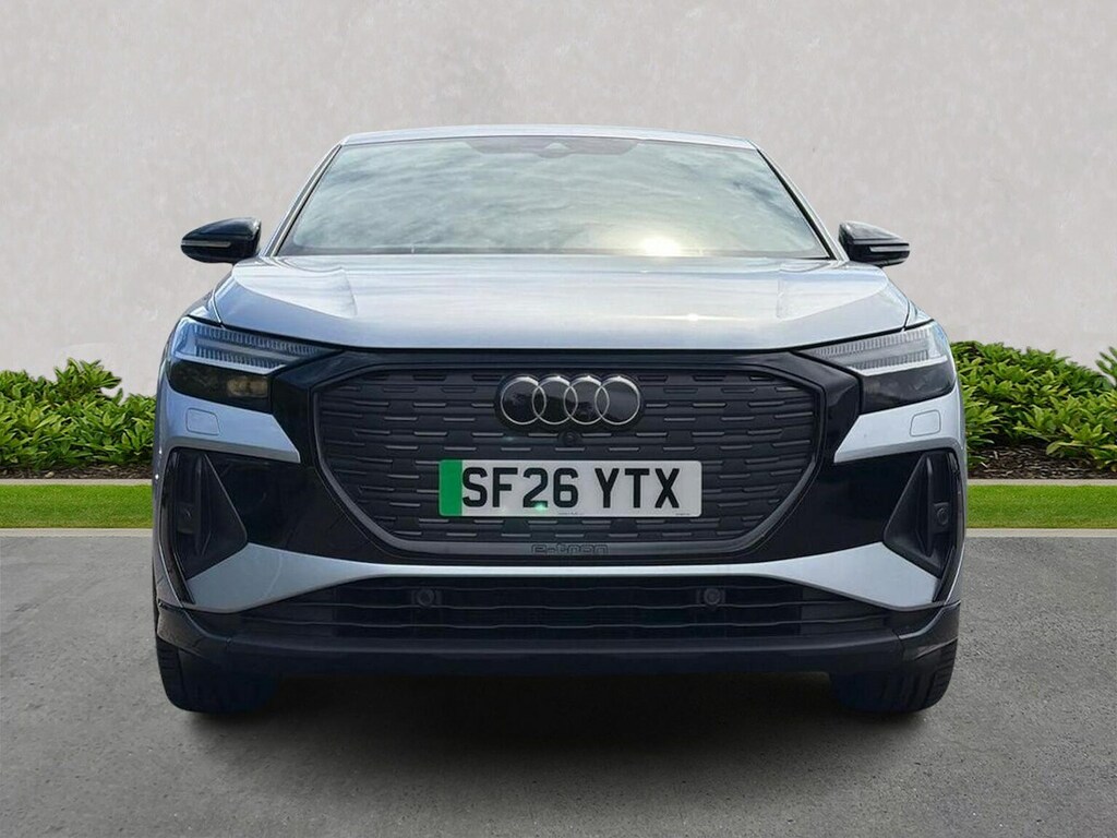 Audi Q4 E Tron 210Kw 45 82Kwh Black Edition Silver #5