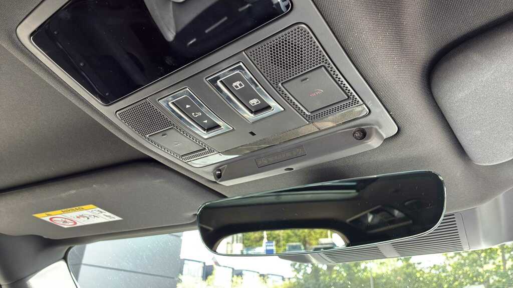 Land Rover Defender 110 3.0 D350 Hard Top X-dynamic Hse Green #35