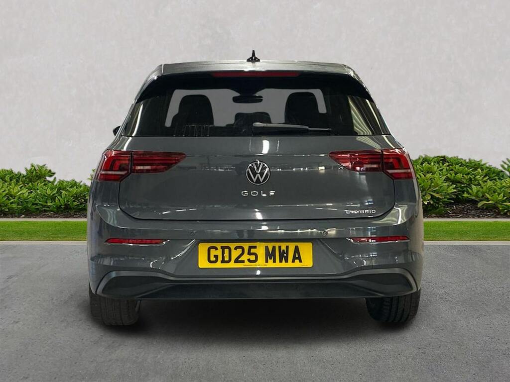 Volkswagen e-Golf 1.5 Tsi Ehybrid 19.7Kwh Match Hatchback Grey #4