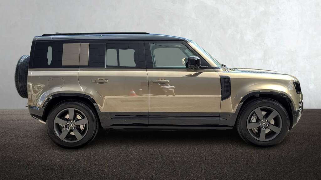 Land Rover Defender 110 3.0 D350 X-dynamic Hse 110 7 Seat Brown #5