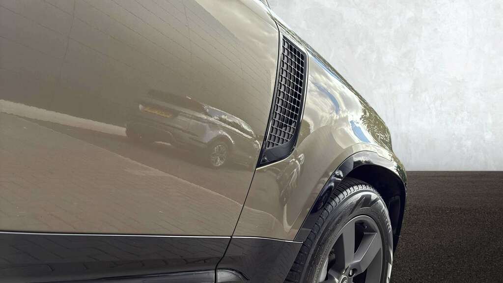 Land Rover Defender 110 P300e X-dynamic Hse Santorini Black Black #22