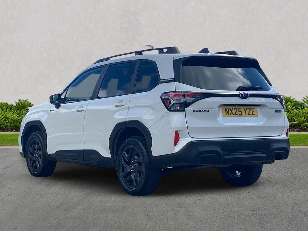 Subaru Forester 2.0 I E-boxer Field Suv Hybrid Lineartr White #2