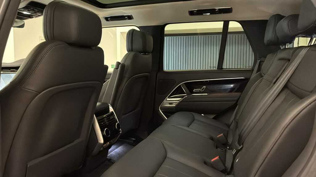 Land Rover Range Rover 3.0 P460e Se Grey #4