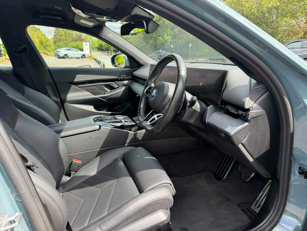 BMW 5 Series 520I M Sport Pro Saloon Green #11