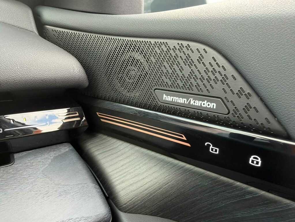 BMW 5 Series 520I M Sport Pro Saloon Green #25