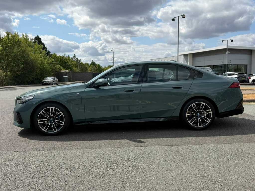 BMW 5 Series 520I M Sport Pro Saloon Green #4