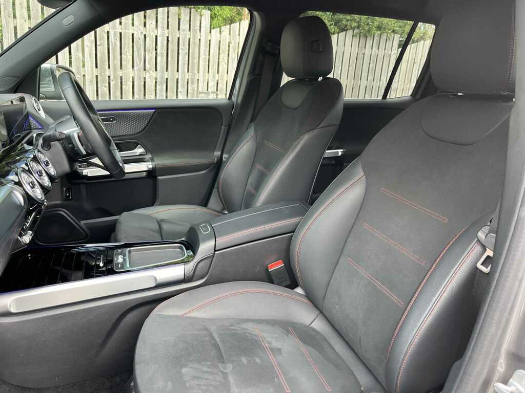 Mercedes-Benz EQB Eqb 300 66.5Kwh Amg Line Premium 4Matic White #14