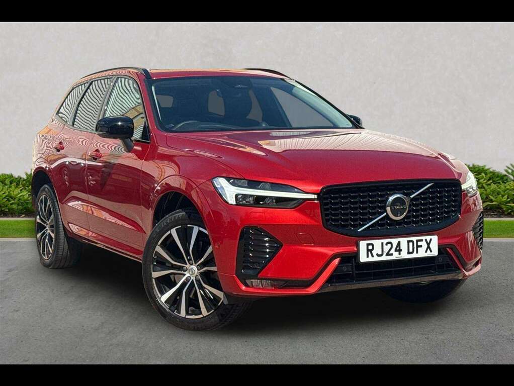 Volvo XC60 2.0 B5p Ultimate Dark Awd Geartronic Red