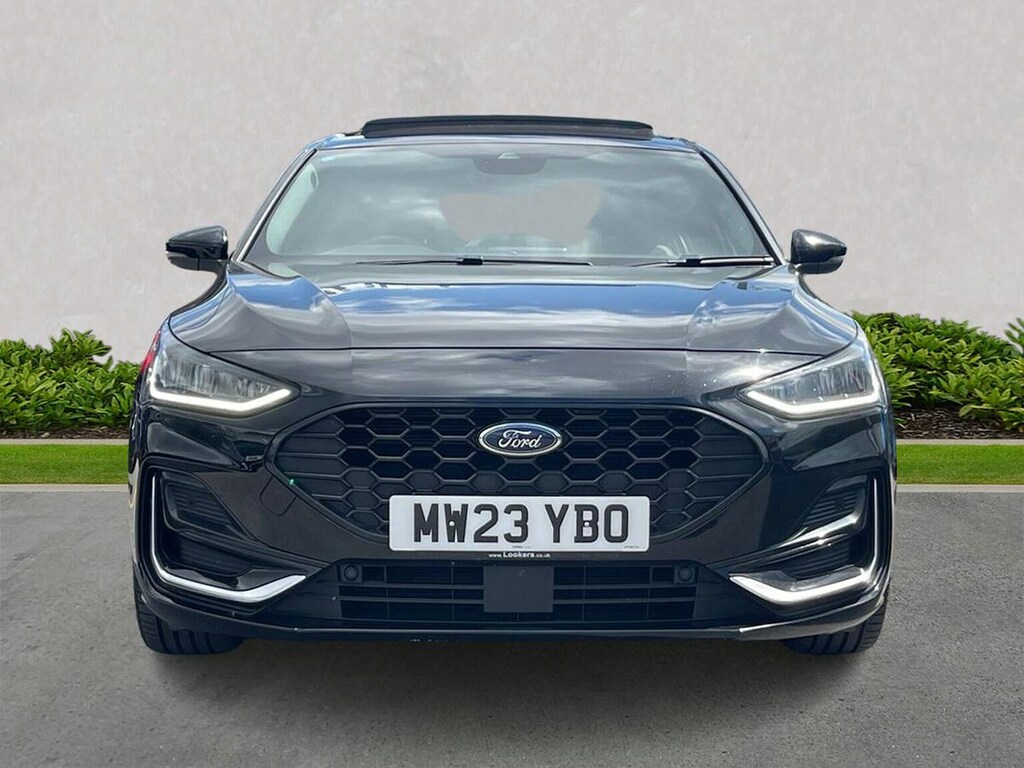 Ford Focus 1.5 Ecoblue St-line Vignale Black #5