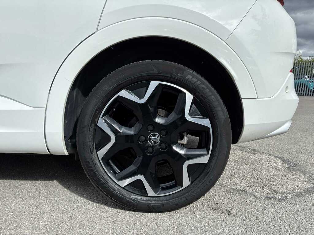 Vauxhall Grandland 1.2 Turbo Ultimate White #6
