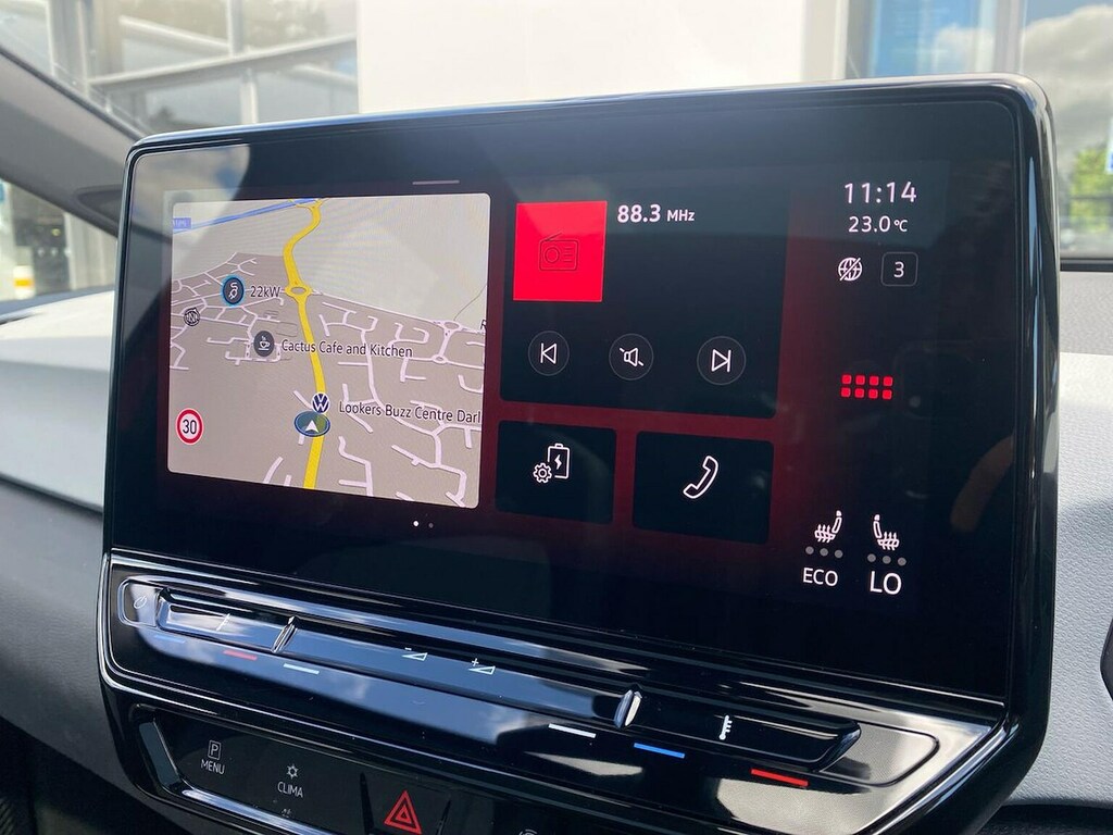 Volkswagen ID.3 Pro Performance 58Kwh Family Hatchback Electri Red #6