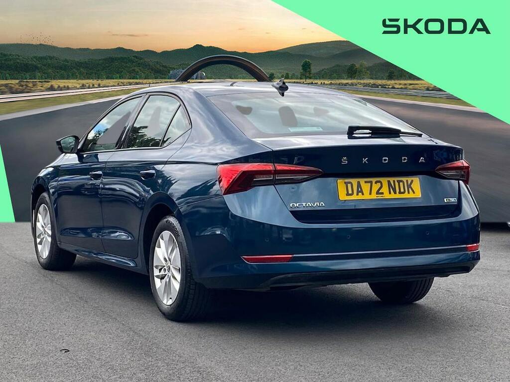 Skoda Octavia 1.0 Tsi E-tec Mhev Se Technology Hatchback Pet Blue #2