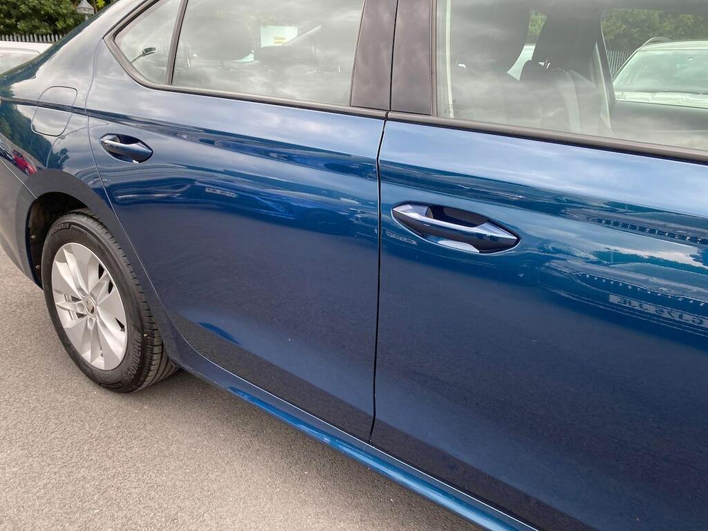 Skoda Octavia Skoda Estate 1.0 Tsi E-tec Se Dsg Blue #37