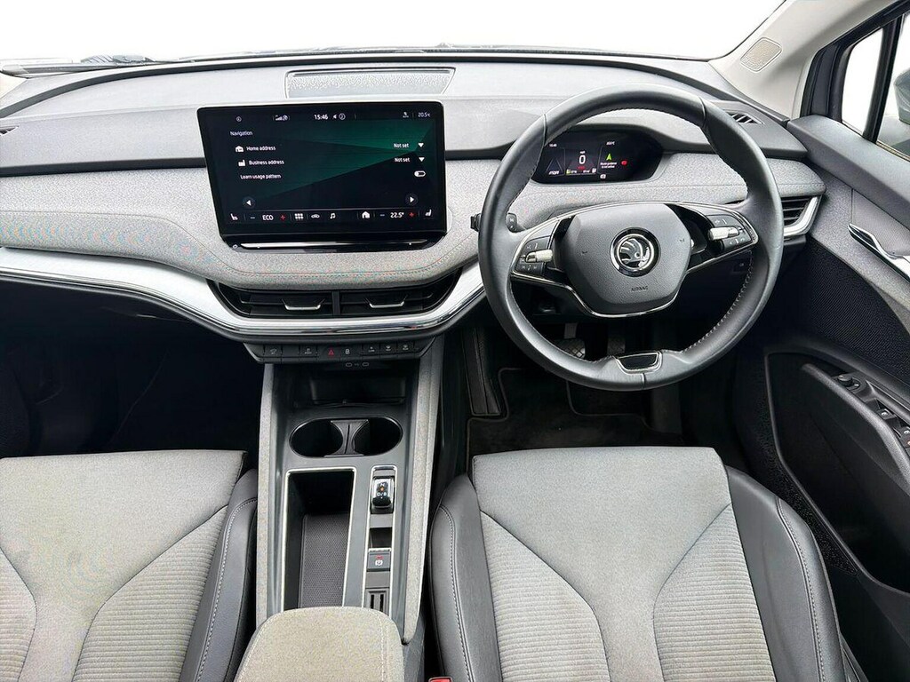 Skoda ENYAQ Iv E 179Ps 60 62 Kwh White #9