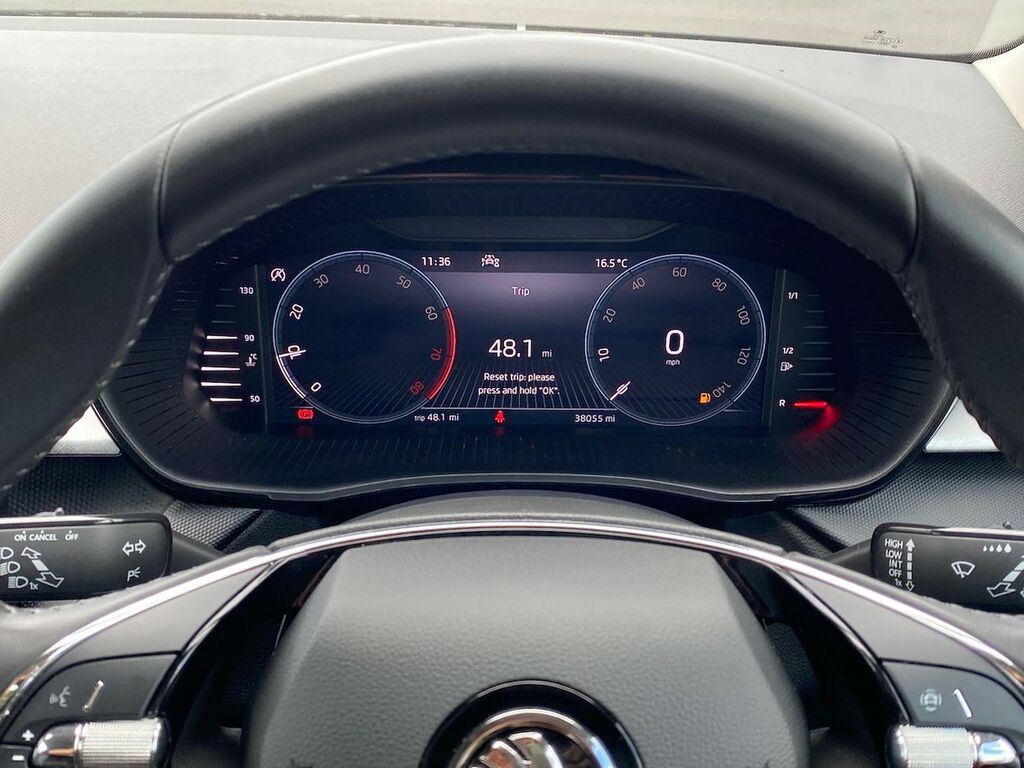 Skoda Fabia 1.0 Mpi 80 Se Comfort Blue #10