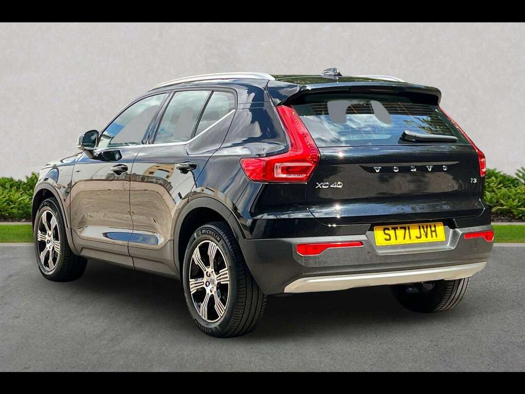 Volvo XC40 1.5 T3 163 Inscription Geartronic Black #2