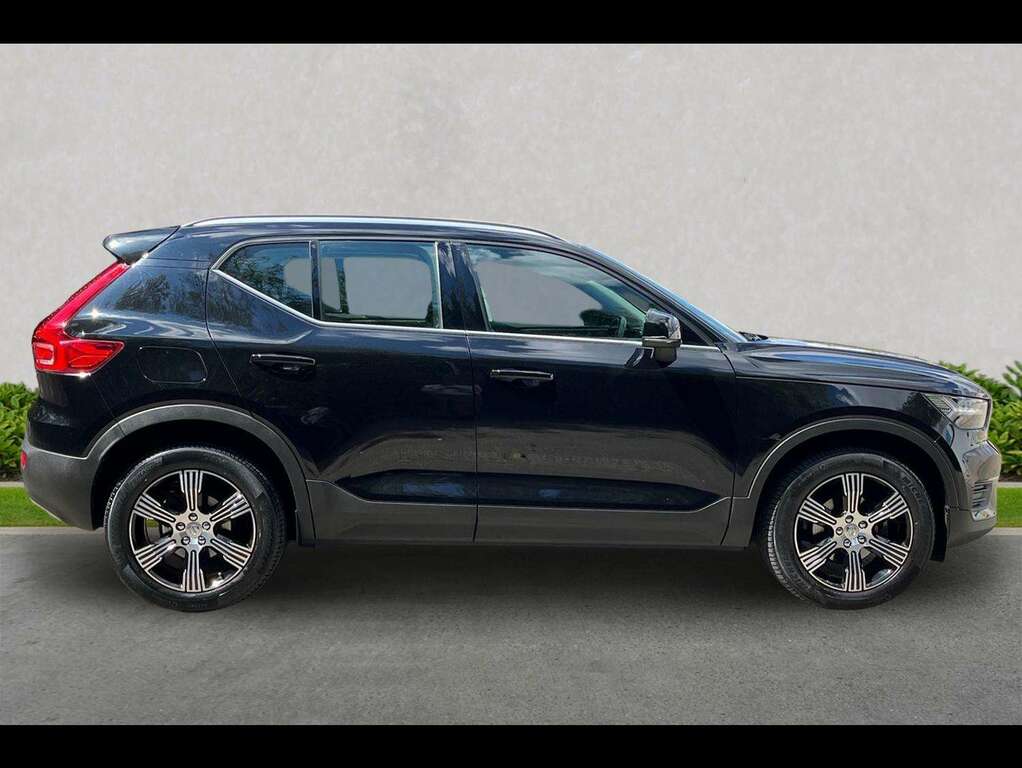 Volvo XC40 1.5 T3 163 Inscription Geartronic Black #3
