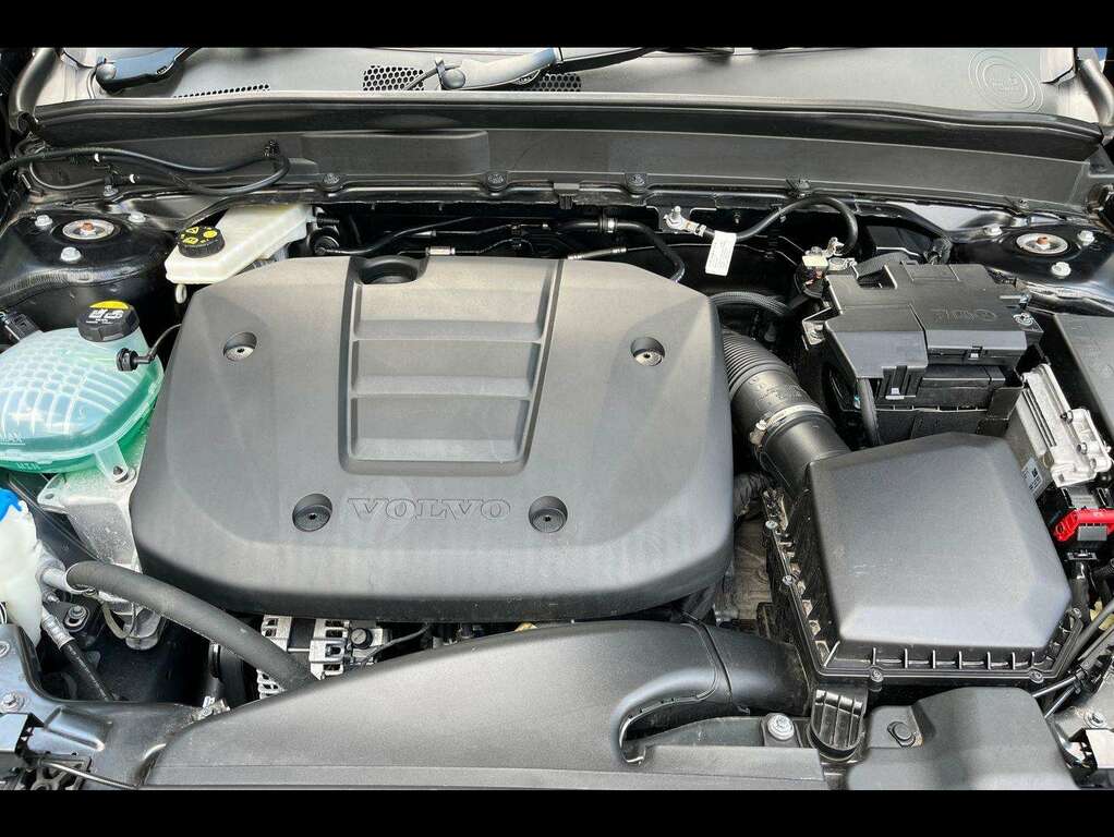 Volvo XC40 1.5 T3 163 R Design Geartronic Climate Pack Silver #39