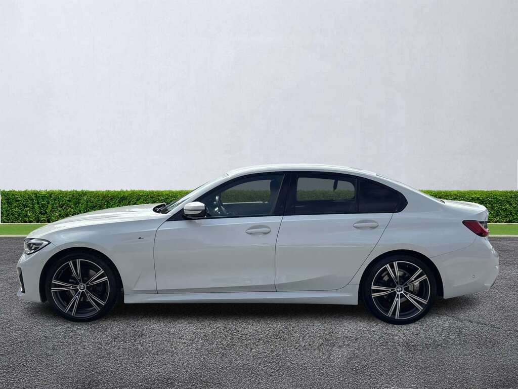BMW 3 Series 320I M Sport White #18