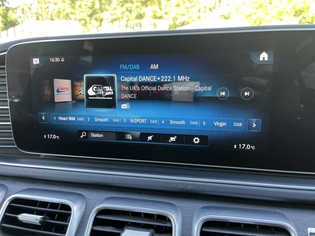 Mercedes-Benz GLE Class 300D 4Matic Amg Line Prem Plus 7 Seats Blue #26