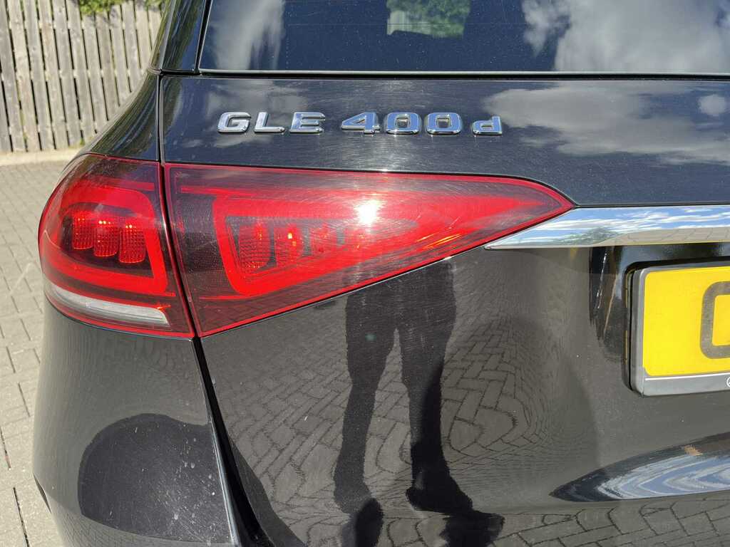 Mercedes-Benz GLE Class 300D 4Matic Amg Line Prem Plus 7 Seats Blue #35