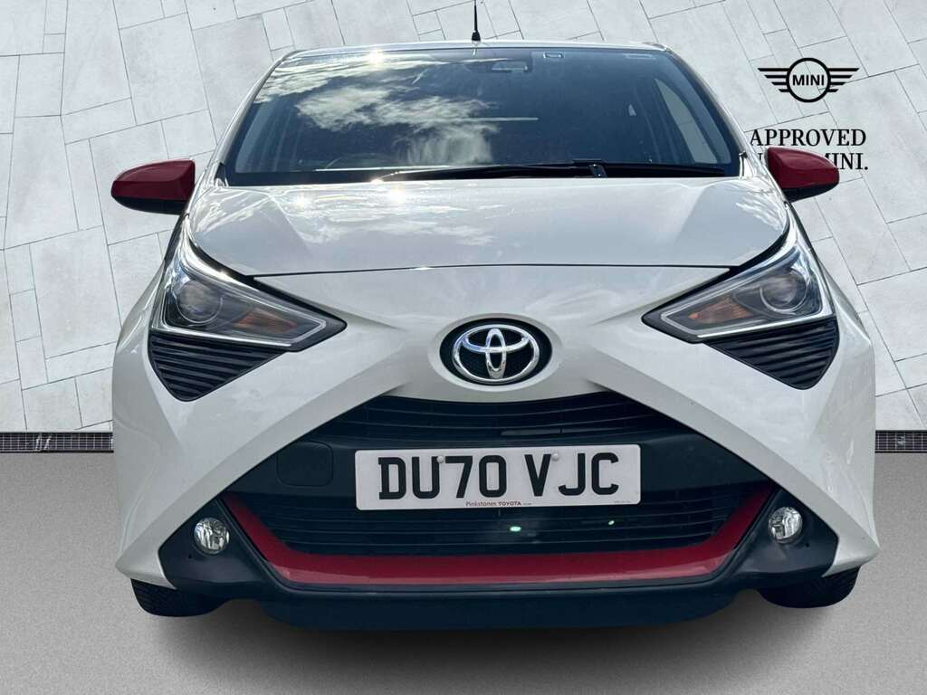 Toyota Aygo 1.0 Vvt-i X-trend Tss White #5