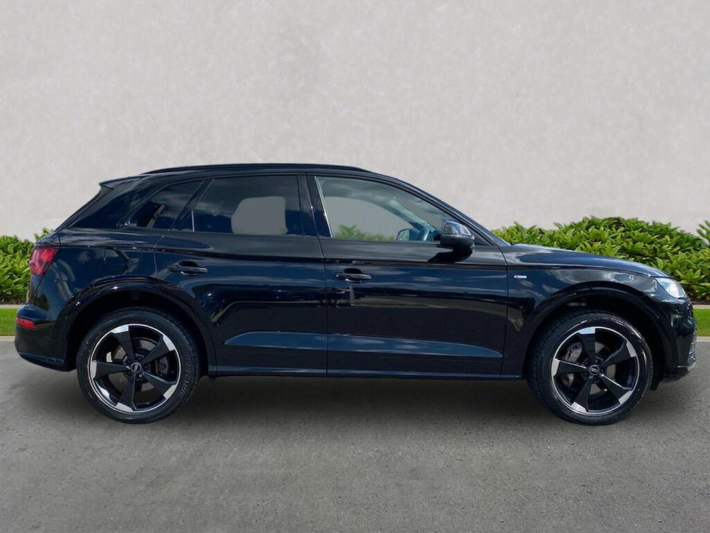 Audi Q5 2.0 Tfsie 50 Black Edition Suv Plug-in Black #3