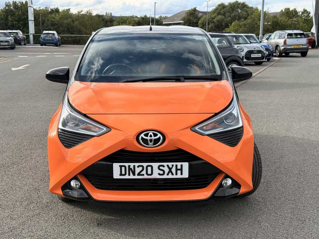 Toyota Aygo 1.0 Vvt-i X-cite 6 Orange #5